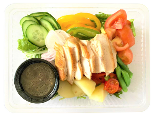 Salad Box With 5 Kinds Of Vegetables, Grilled Chicken And Dressing