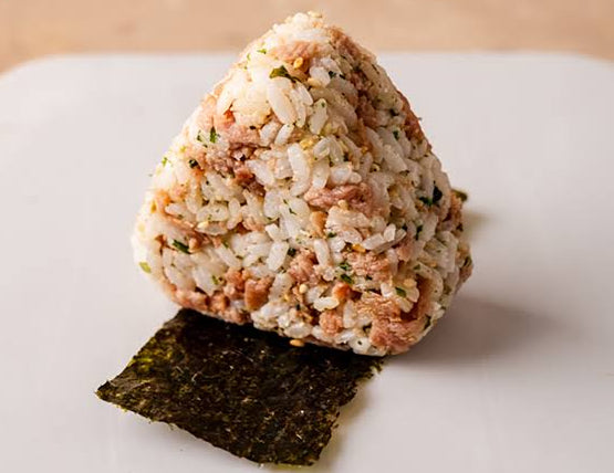 Chicken Teriyaki Onigiri ( 1 pc )  ( Frozen )